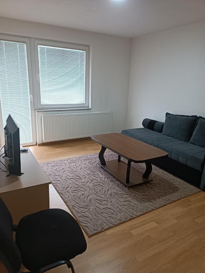 2bdr Apt With Balcony With View- Free Parking * Sarajevo